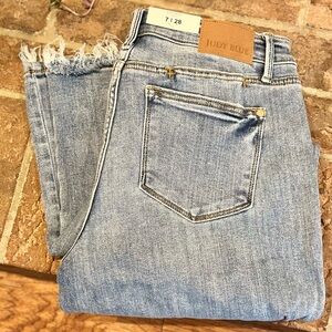 Judy Blue 7/28 dad jeans straight mid rise